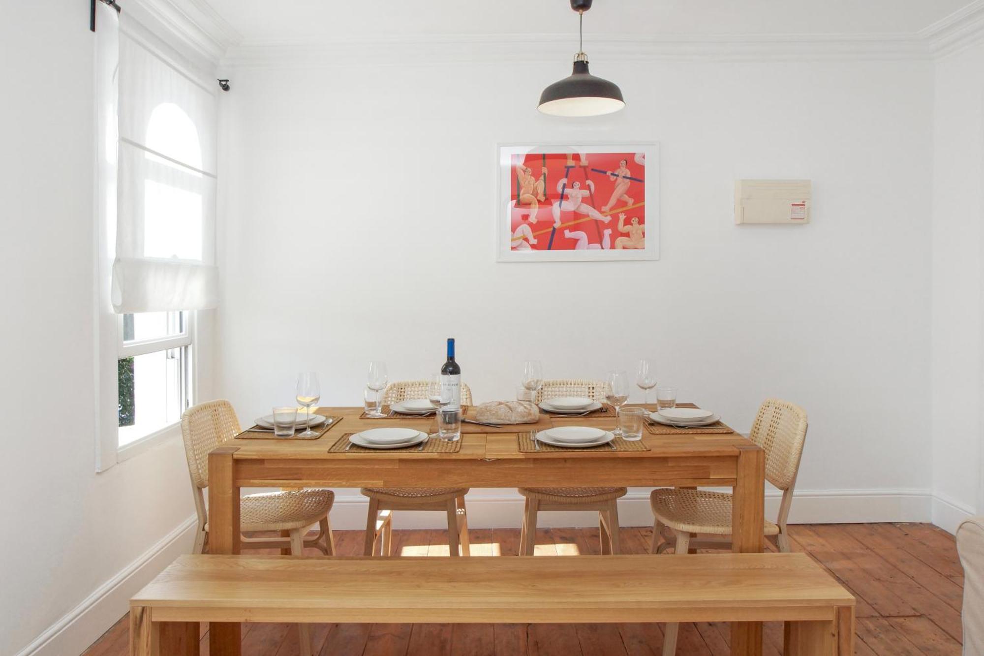 Apartment Bright, Stylish & Cosy 3-bed Flat Near Mile End London
